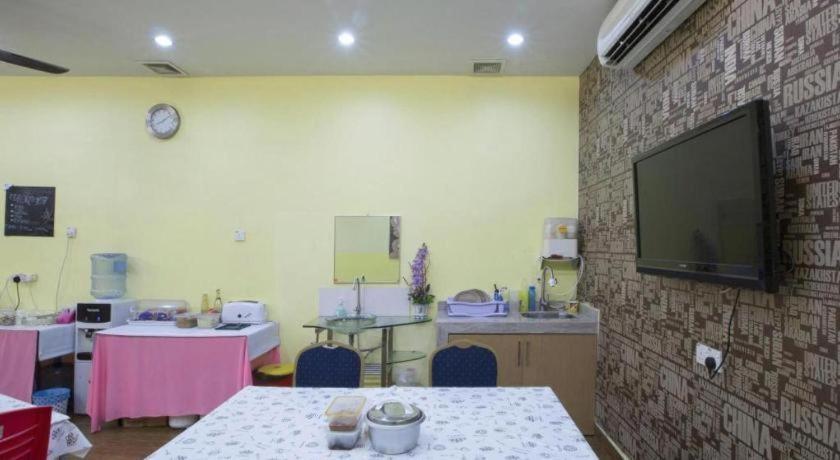 Zamburger Sri Petaling Hotel