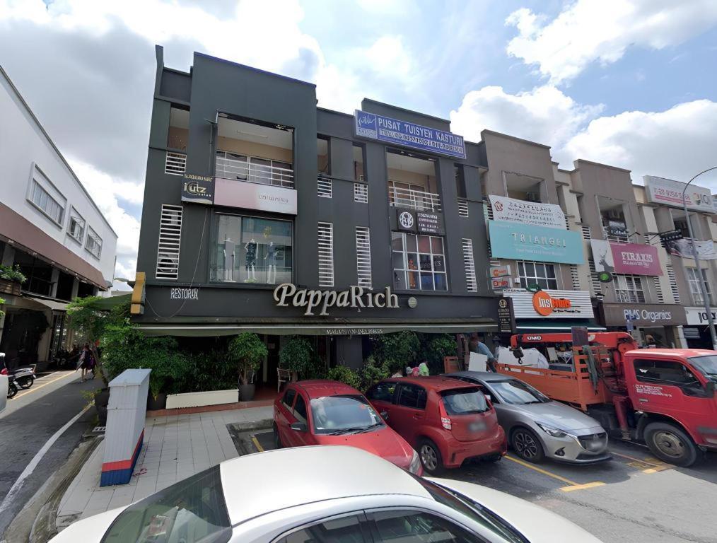 Hotel Zamburger Sri Petaling